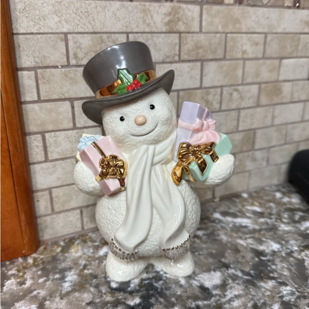 Lenox Special Delivery Snowman